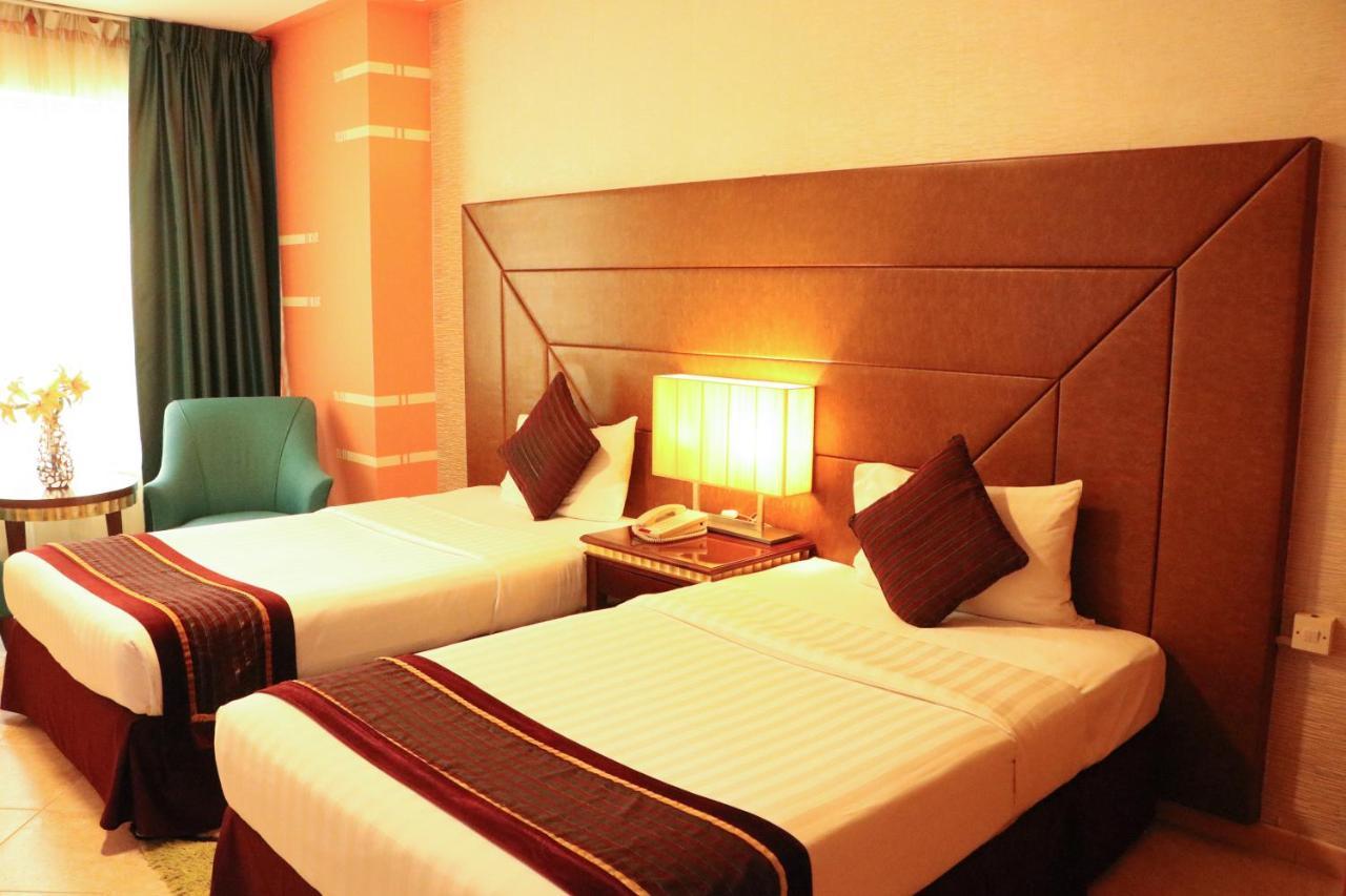 Al Manar Grand Hotel Apartment Dubai Exterior photo